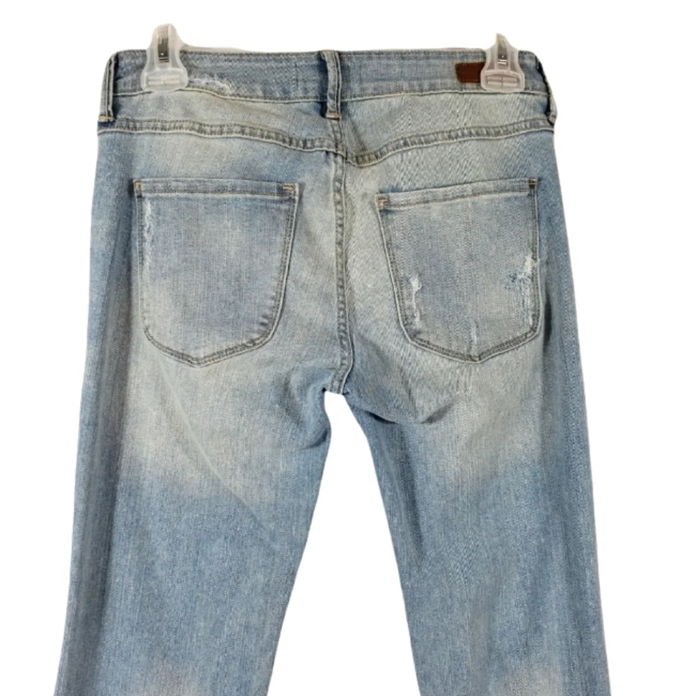 JUST USA Light Blue Distressed Flared Leg High Rise Jeans Size 3 Junior. - Picture 9 of 15